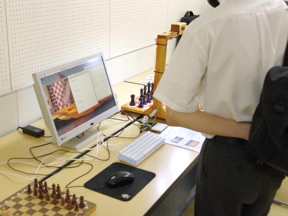 OPEN CAMPUS 2023 -ギャラリー-｜チェス盤の読み取り